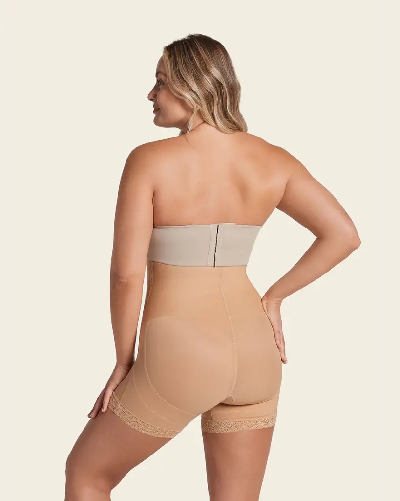 Braga Faja Tipo Short De Control Fuerte Levanta Glúteos  LEONISA