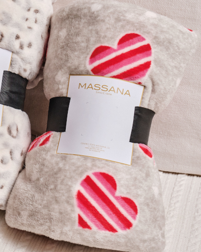 Manta Forro Polar Estampada Corazones MASSANA 